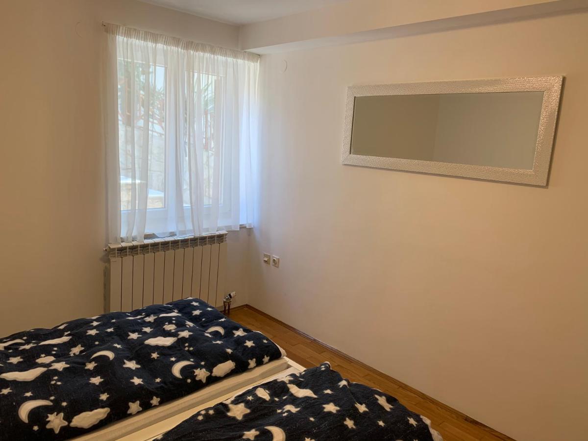 Deluxe Apartment Dora With A Private Parking, Terrace And See View 里耶卡 外观 照片