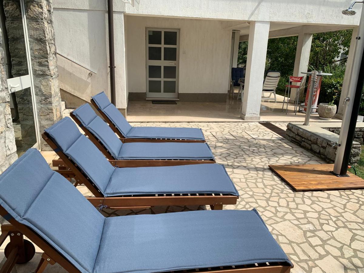 Deluxe Apartment Dora With A Private Parking, Terrace And See View 里耶卡 外观 照片